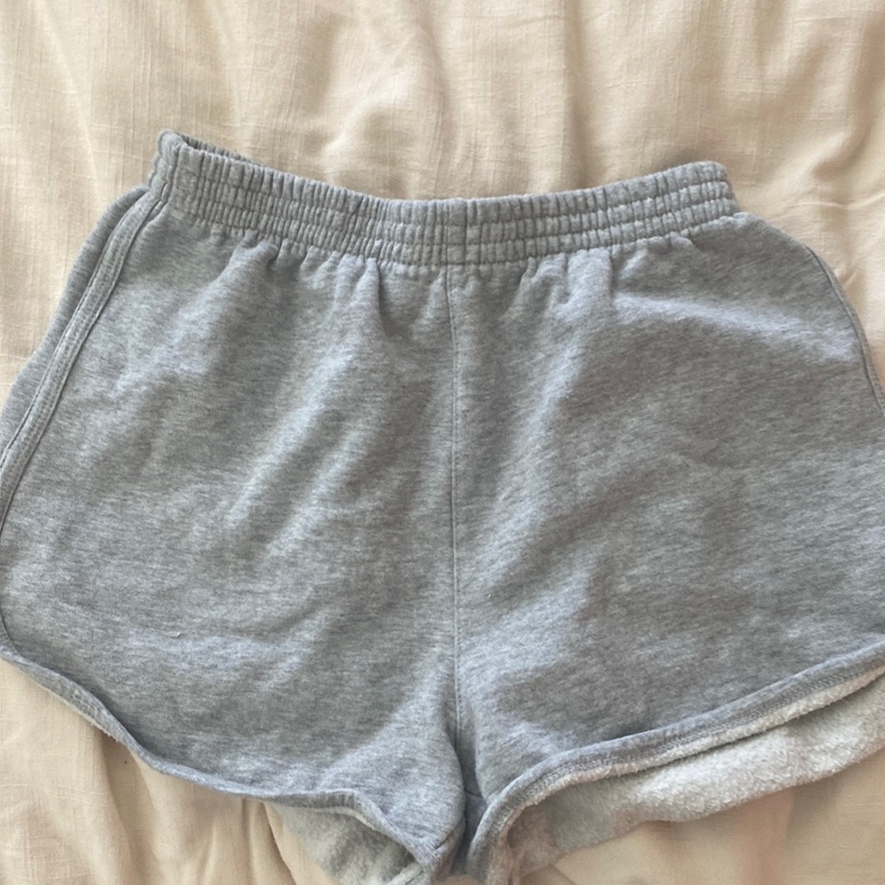 Brandy Melville shorts